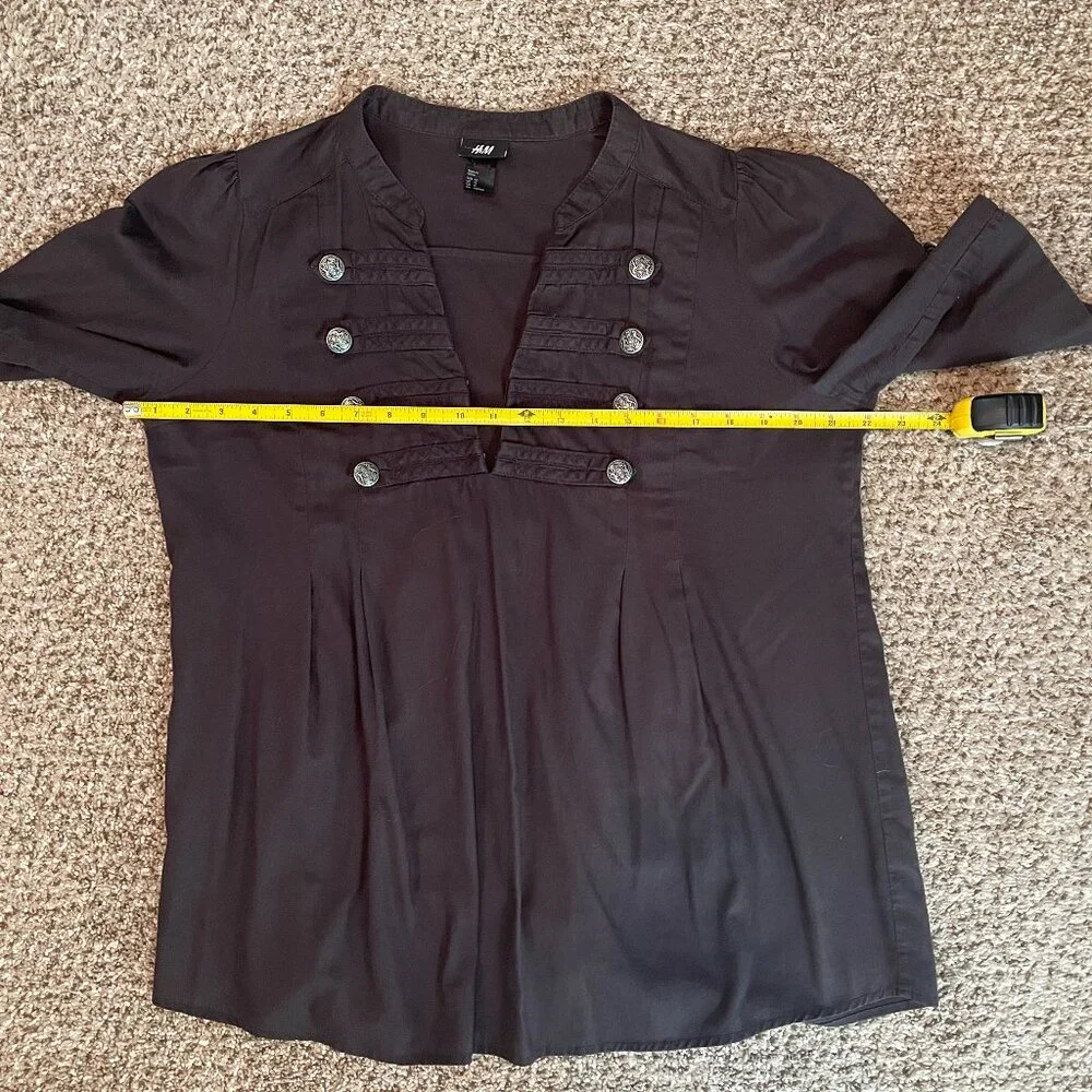 Size 12 H&M black military style top with silver buttons and short sleeves - Picture 4 of 14